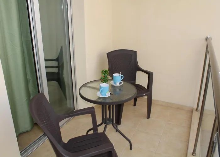 Maria Zintili Apartments